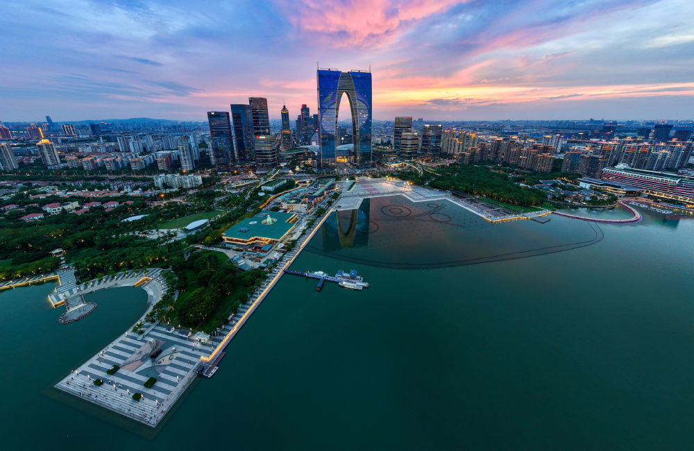 江苏，古今交融的文化瑰宝与现代活力绽放