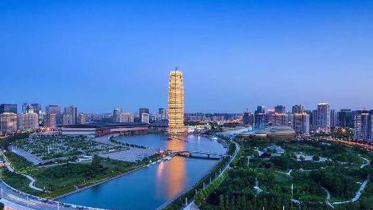 河南之光，自信、变化与梦想的励志之旅