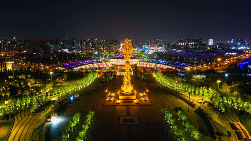 唐山，亲爱的听众朋友们，大家好！