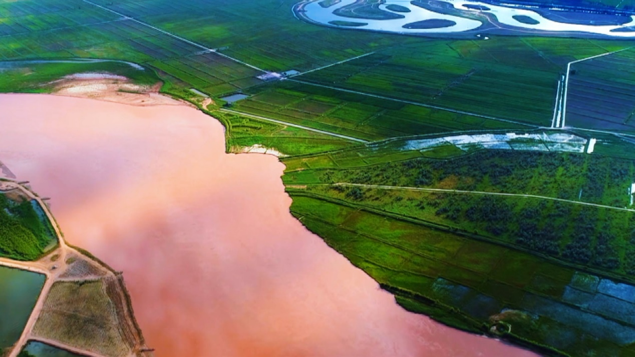 宁夏，历史文化的传承与现代发展的交响曲